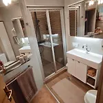Couette-café Adriana 3*