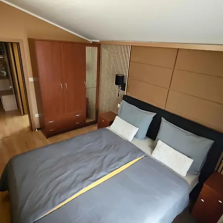 Adriana Bed and breakfast 3*
