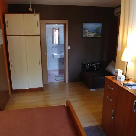 Adriana Bed & Breakfast Premantura