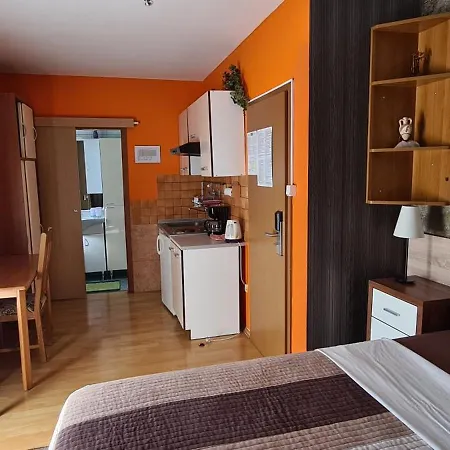 Adriana Bed & Breakfast Premantura