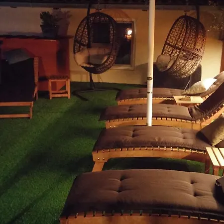 Adriana Bed & Breakfast 3*