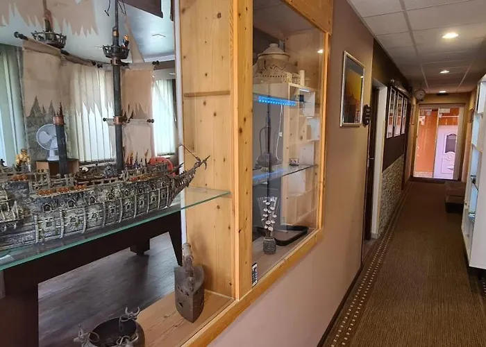 Couette-café Adriana 3*